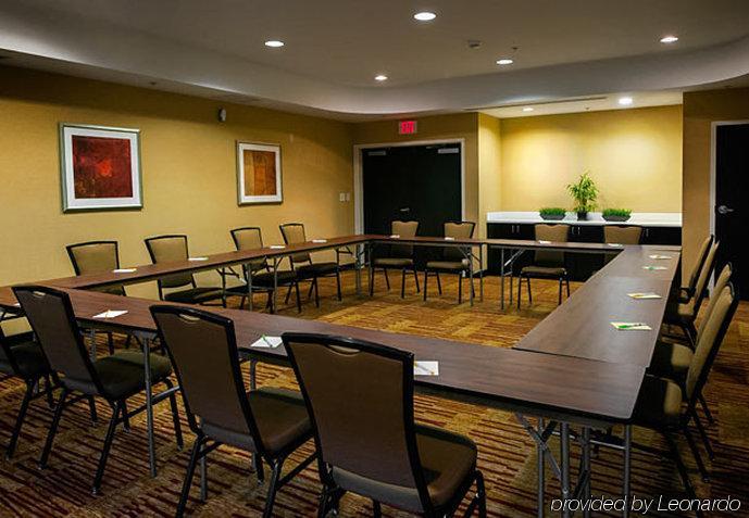 Courtyard Greensboro Airport Dış mekan fotoğraf