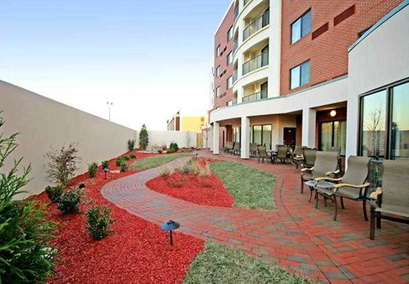 Courtyard Greensboro Airport Dış mekan fotoğraf